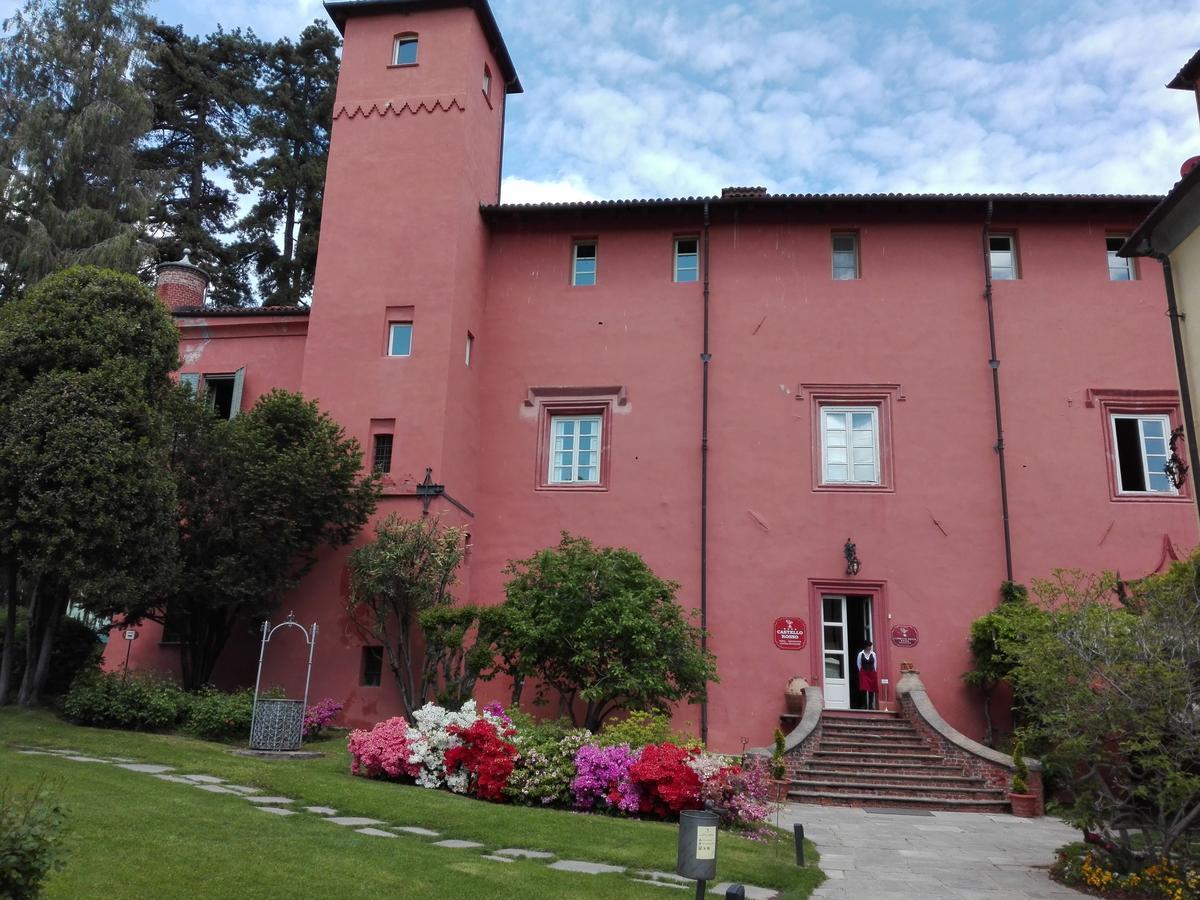 Castello Rosso Hotel Costigliole Saluzzo Exterior foto