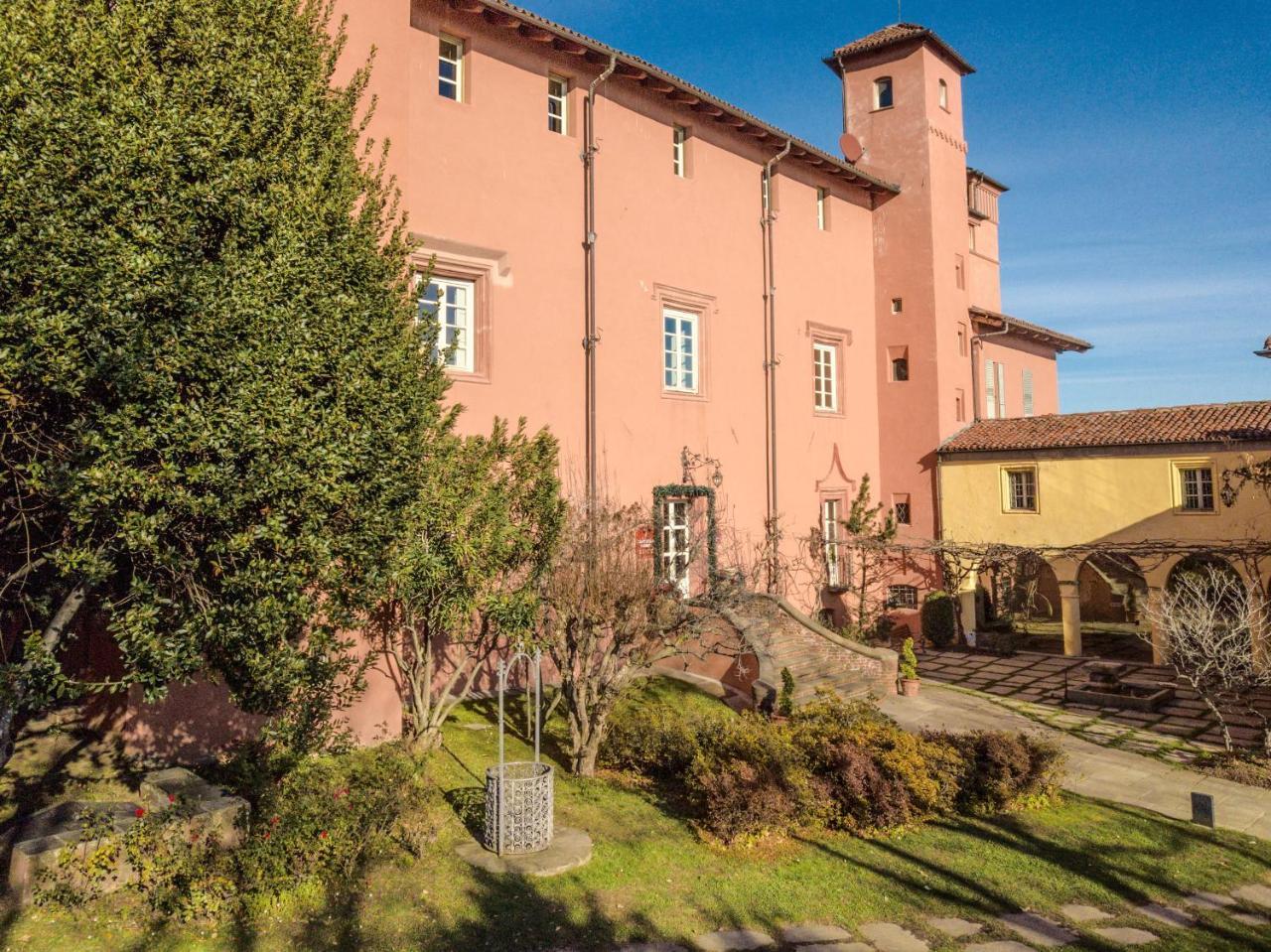 Castello Rosso Hotel Costigliole Saluzzo Exterior foto